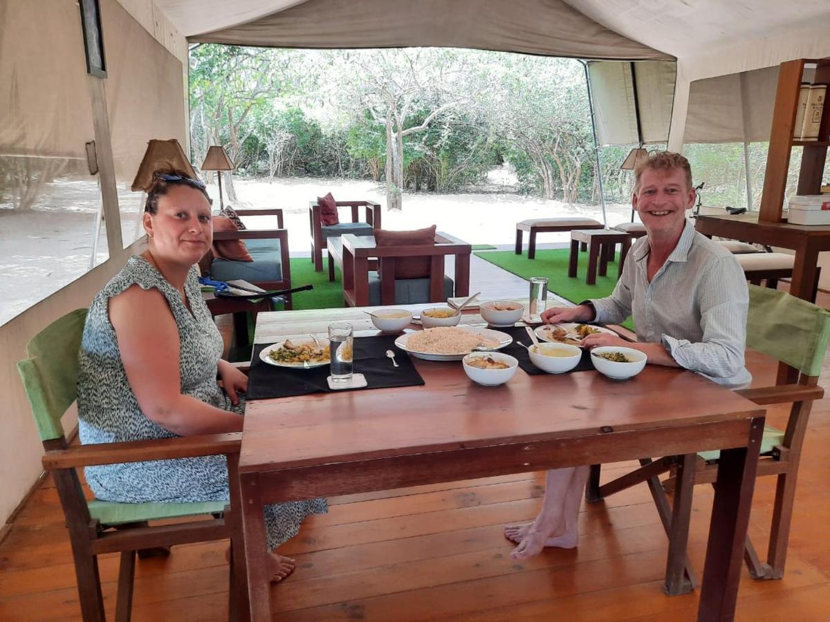 Yala Hotel Lion -Air Conditioned High Luxury Safari Camp Esterno foto