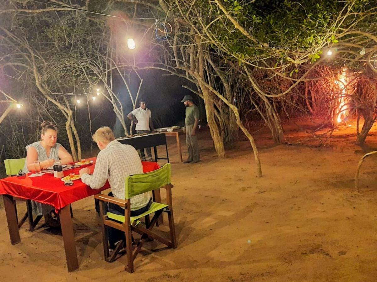 Yala Hotel Lion -Air Conditioned High Luxury Safari Camp Esterno foto