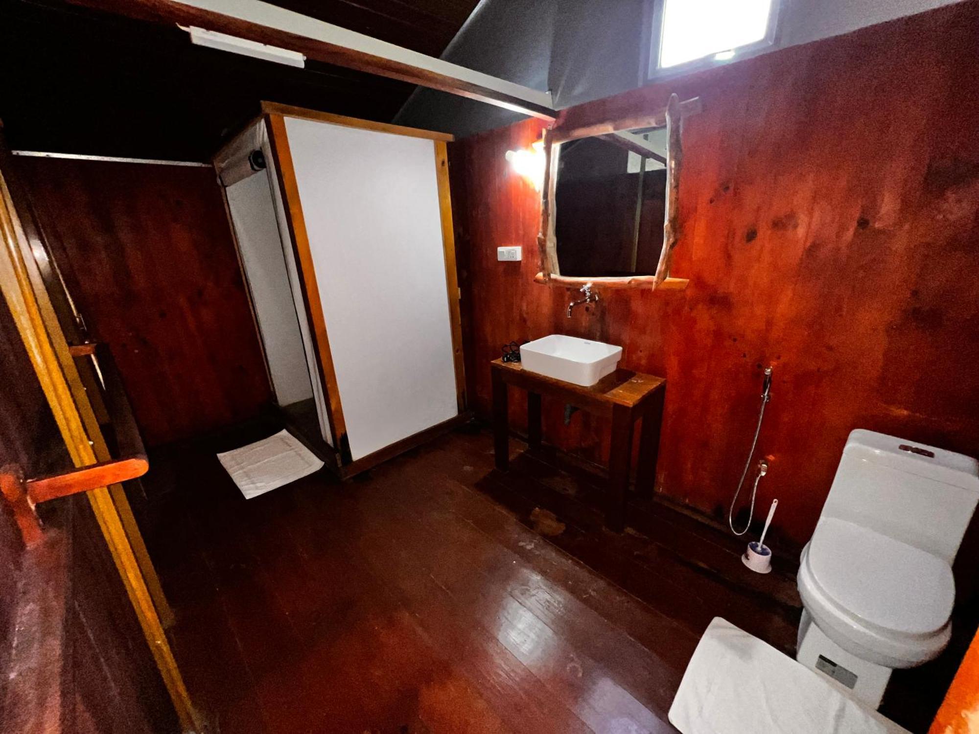 Yala Hotel Lion -Air Conditioned High Luxury Safari Camp Esterno foto