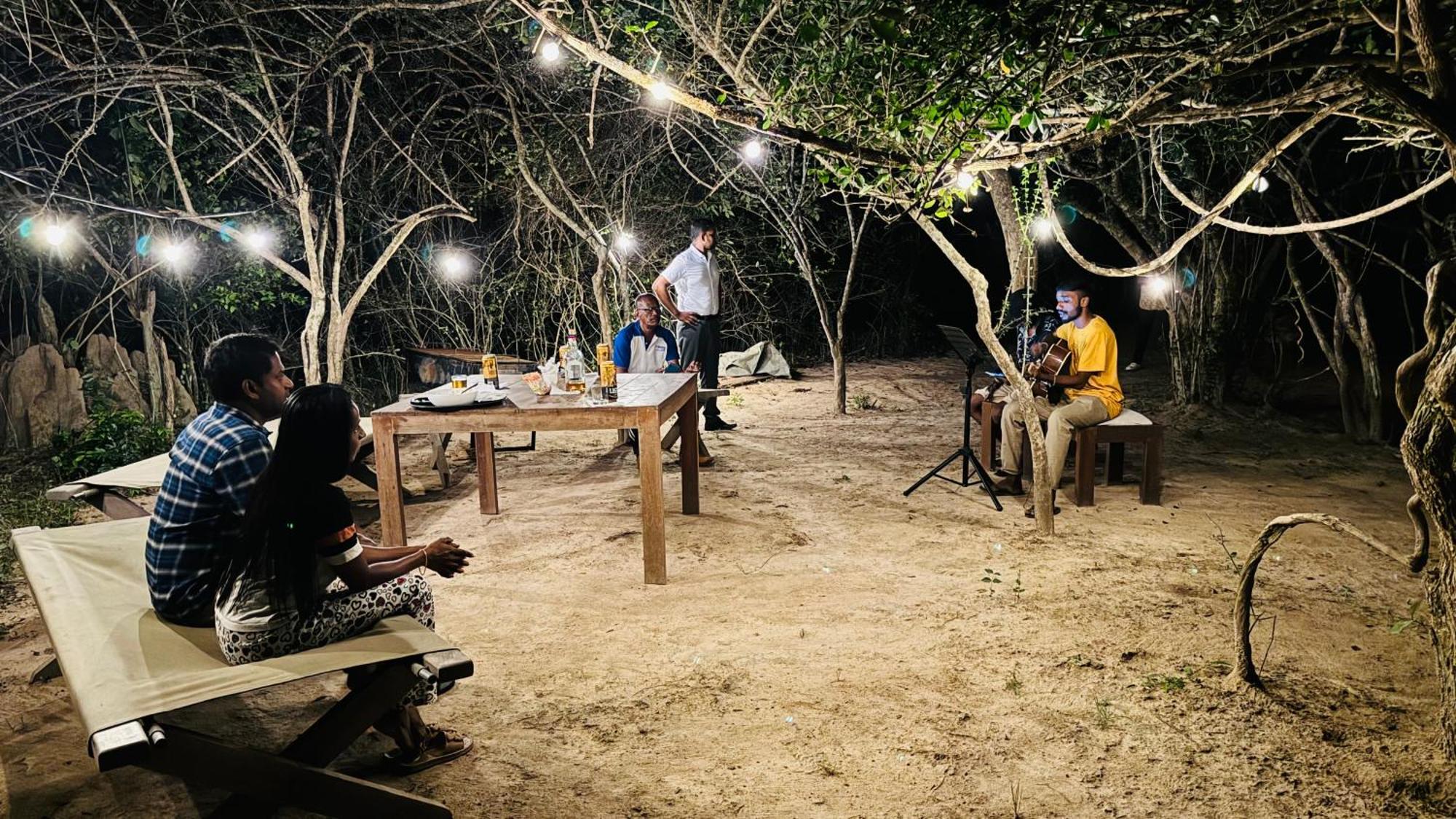 Yala Hotel Lion -Air Conditioned High Luxury Safari Camp Esterno foto